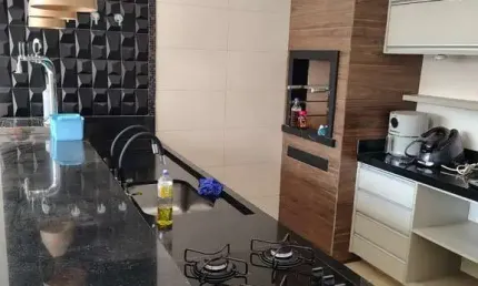 Lindo sobrado reformado para venda no charmoso cond evidence no guapore, zona sul, 3 dormitorios com 1 suite, lazer completo no condomínio