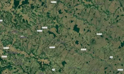 Fazenda para venda na regiao de Cassilandia-MS, com 128 alqueires SP, sendo 80% em pecuaria, curralama, casa sede, boa de agua