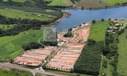 Lote para rancho a venda em Delfinopolis-MG no Condominio Bangalo, lote com 515 m2, de ilha, sem divisa com a margem