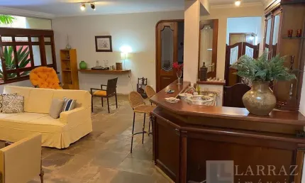 Linda casa em excelente ponto comercial na Av. Manir Calil no Jd. Sumare / Alto da Boa Vista, 4 dormitorios 2 suites em 538 m2 de area total