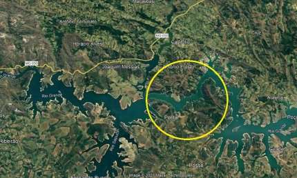 Excelente area para incorporação a venda ou parceria na região de Capitolio-MG, com 300 hectares, excelente localização na represa, 3 km de margem