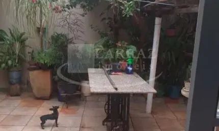 Casa para venda Candido Portinari, com 2 dormitorios, quintal, 4 vagas na garagem em 327 m2 de area total
