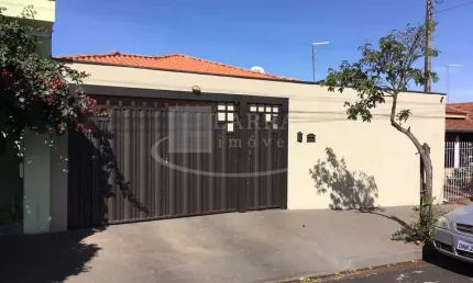 Otima casa para venda em Brodowski no Jd. Sabino, 3 dormitorios 1 suite, varanda gourmet em 280 m2 de area total