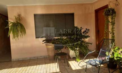 Casa para venda no Valentina Figueiredo, 3 dormitorios sendo 1 suite, 4 vagas em 240 m2 de area total