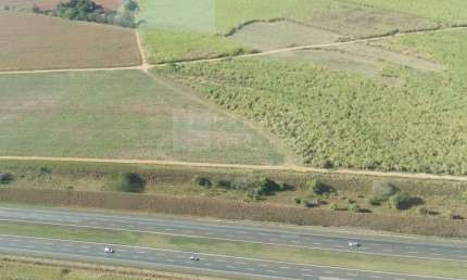 Area nobre para loteamento industrial a venda na beira da Rod. Dos Bandeirantes em Santa Barbara do Oeste-SP, com 109.000 m2, excelente localização