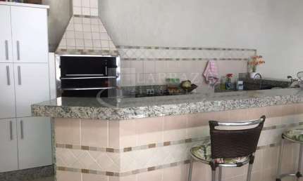 Linda casa para venda em Franca no Residencial Sao Domingos , 3 dormitorios sendo 1 suite master com banheira  em 420 m2 de area total