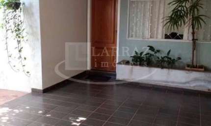 Casa para venda na Vila Virginia, em ótima localização, na Rua Barao de Maua próximo da Monteiro Lobato, 4 dormitorios com churrasqueira em uma area t