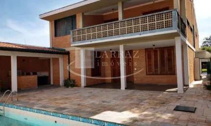 Excelente sobrado comercial para venda na Fiusa proximo da Caramuru, 4 suites, 3 salas, varanda gourmet e piscina em 490 m2 de area total