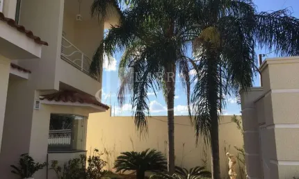 Lindo sobrado para venda na city ribeirão, alto padrão, 3 amplas suítes, sacada, varanda gourmet e piscina em 497 m2 de area total