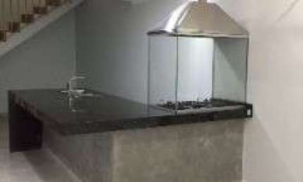 Oportunidade. Sobrado para venda no Parque Ribeirão Preto, 3 dormitorios 1 suite, cozinha gourmet e 180 m2 de area construida