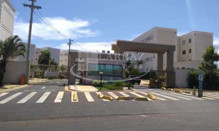 Apartamento reformado para venda no Manoel Penna em frente ao Novo Shopping no Cond Reino da Escocia, 2 dormitorios, lazer completo e portaria 24h