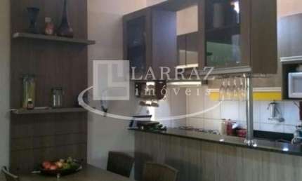 Apartamento com quintal privativo e churrasqueira para venda no Portal do Alto / Planalto Verde, 2 dormitorios sendo 1 suite, 65 m2 de area construída e 2 vagas de garagem