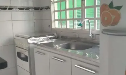 Casa para venda na Vila Tiberio/Jd Antartica, próxima da Zerrener, 2 dormitórios, piscina, edícula, em 277m²