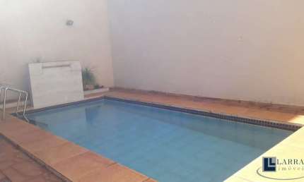 Ótima casa para venda no Alto da Boa Vista em excelente localização, 4 suites, completa, varanda gourmet e piscina em 320 m2 de area total