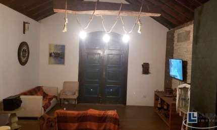 Ótima casa em Botucatu, no Condomínio Residencial Parque Laguna, 03 dormitórios, piscina em 1000m² de área total