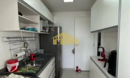 Ótimo Loft à venda no Condomínio Vila Carrara, em Taubaté.