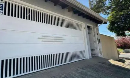Sobrado com 4 dormitórios à venda, 280 m² por R$ 700.000,00 - Jardim Colonial - Indaiatuba/SP