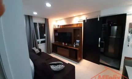 Apartamento de 2 dormitórios no Centro de Guarulhos por R$ 300.000 - Venda - 49m² Área útil.