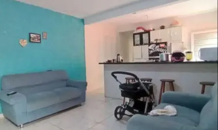 Sobrado à Venda em Parque Flamengo, Guarulhos - 125m², 2 Quartos, R$580K