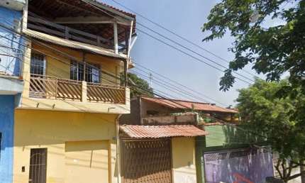 Sobrado em Jardim Jacy, Guarulhos - 4 dormitórios, 1 suíte, 2 banheiros por R$ 650.000 - Venda
