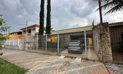 Casa comercial para alugar na Avenida Duarte da Costa, 168, Jardim Vila Galvão, Guarulhos