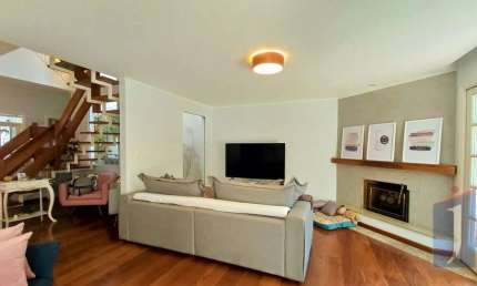 Casa com 3 quartos à venda na Rua Dr. Valentino Sola, 230, Jardim da Glória, São Paulo