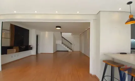 Venda de Cobertura no Cambuci - 193m², 3 Dorms, R$1.9M