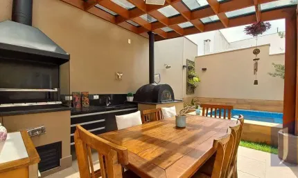 Casa de luxo em Jardim da Gloria, São Paulo: 319m², 3 suítes e 4 vagas por R$ 3.290.000