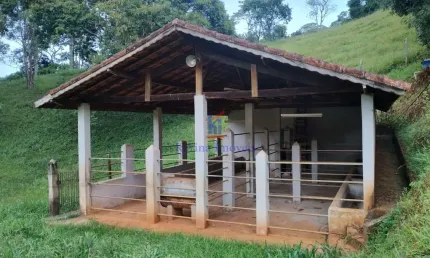 Chácara à venda e locação em nazaré paulista - 400m²