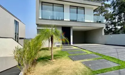 Casa Sobrado 4 Suítes à Venda em Arujá - Jardim Fazenda Rincão