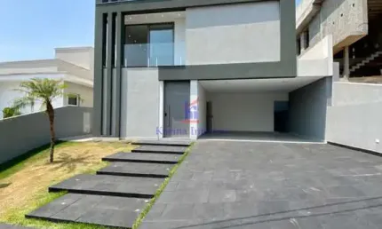Casa Sobrado em Arujá: 4 Suítes, 300m² por R$ 2.940.000