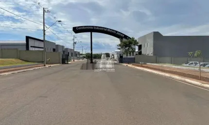 Barracão / Galpão / Depósito à venda na Avenida Melvim Jones, Parque Industrial Bandeirantes, Maringá por R$ 2.000.000