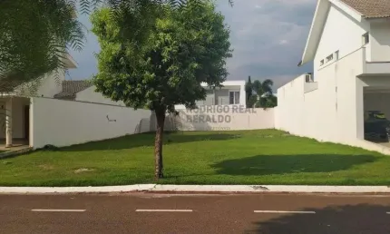 Terreno em condomínio fechado à venda na Avenida Doutor Gastão Vidigal, Jardim Leblon, Maringá por R$ 1.650.000