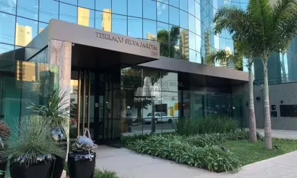 Apartamento com 4 quartos à venda na Rua Silva Jardim, Zona 01, Maringá por R$ 2.500.000