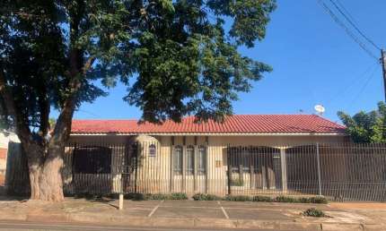 Casa com 3 quartos à venda na Rua Verônica, Jardim Verônica, Maringá