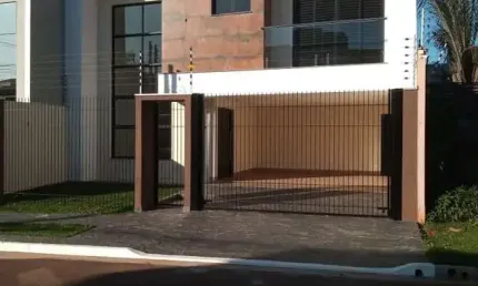 Casa com 3 quartos à venda na Avenida Joaquim Duarte Moleirinho, Jardim Cidade Monções, Maringá
