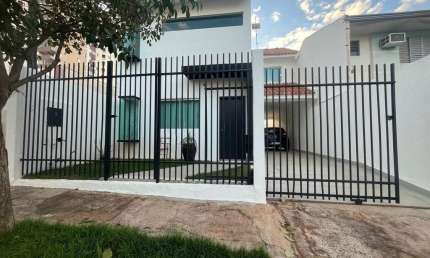 Casa com 4 quartos à venda na Rua Guaritá, Vila Bosque, Maringá