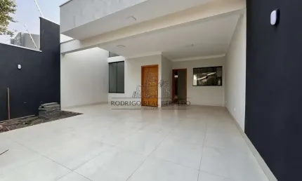 Casa com 3 quartos à venda na Rua Rio Congoinhas, Parque Residencial Tuiuti, Maringá, 104 m2 por R$ 450.000