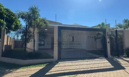 Casa com 3 quartos à venda na Rua Sebastião Domingos Sabaini, 147, Jardim Itália, Maringá