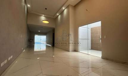 Casa com 3 quartos à venda na Rua Canadá, Jardim Alvorada, Maringá, 135 m2 por R$ 750.000