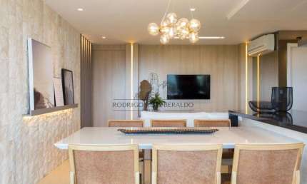 Apartamento com 3 quartos à venda na Rua Barroso, 816, Zona 03, Maringá, 107 m2 por R$ 1.290.000