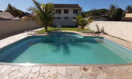 Casa com 3 quartos à venda na Avenida Brasil, Zona 08, Maringá