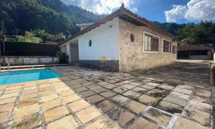 Casa para venda em teresópolis, taumaturgo, 3 dormitórios, 3 suítes, 4 banheiros, 12 vagas