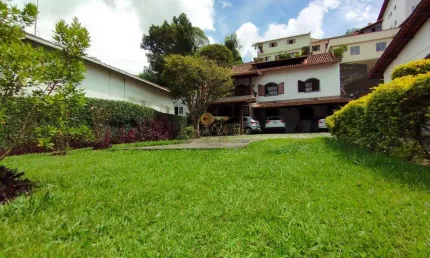 Casa para venda em teresópolis, tijuca, 3 dormitórios, 1 suíte, 2 banheiros, 3 vagas