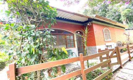 Casa em Condomínio para Venda em Teresópolis, Posse, 3 dormitórios, 2 banheiros, 1 vaga