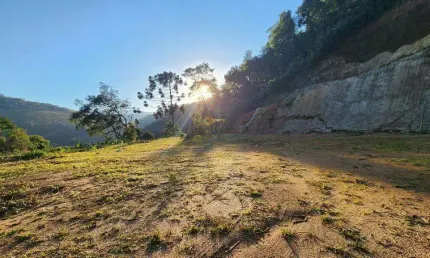 Terreno à venda na Rua A, 11, Três Córregos, Teresópolis