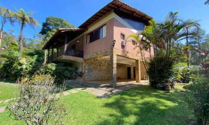 Casa para Venda em Teresópolis, Granja Guarani, 6 dormitórios, 1 suíte, 4 banheiros, 4 vagas