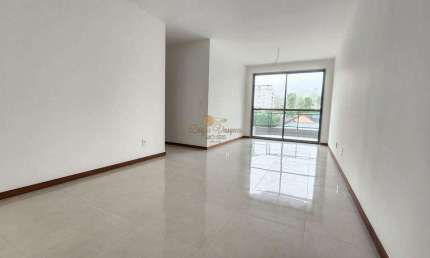 Apartamento para Venda em Teresópolis, Alto, 3 dormitórios, 1 suíte, 2 banheiros, 2 vagas
