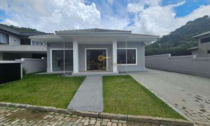 Casa em Condomínio para Venda em Teresópolis, Green Valley, 3 dormitórios, 3 suítes, 3 banheiros, 3 vagas
