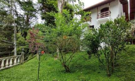 Casa para Venda em Teresópolis, Parque do Ingá, 4 dormitórios, 1 suíte, 3 banheiros, 2 vagas
